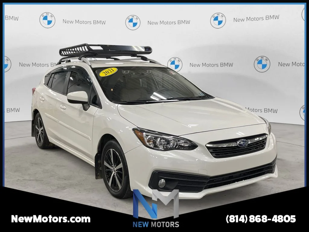 Used 2021 Crystal White Silica Subaru Premium image 7
