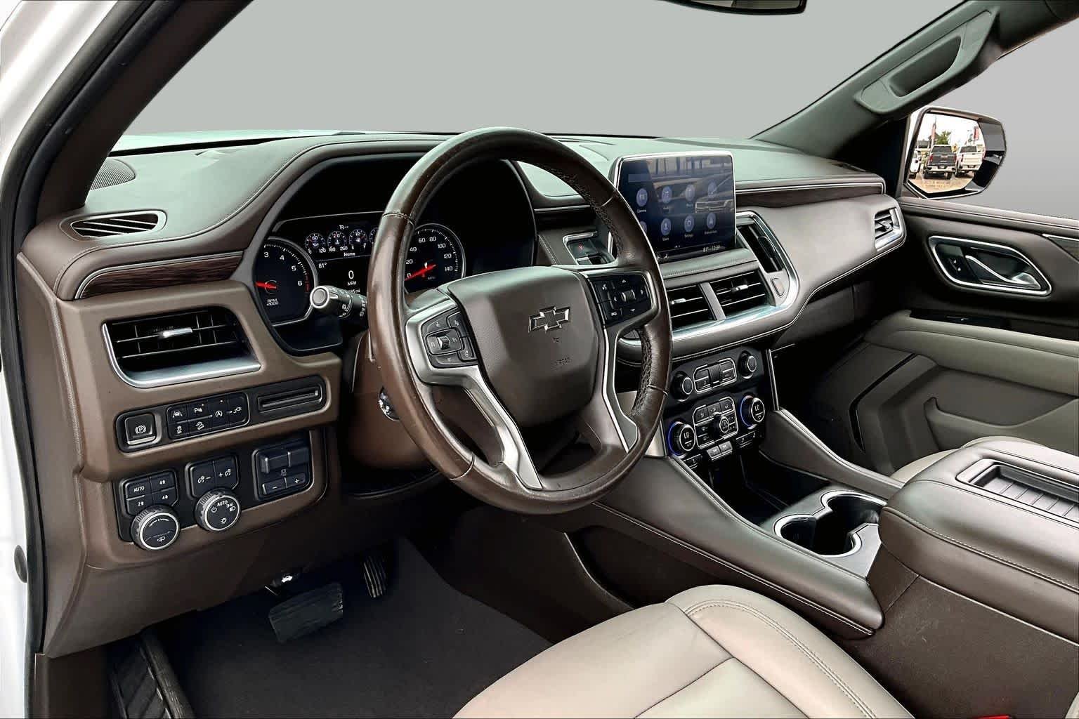 Used 2021 Summit White Chevrolet Z71 image 18