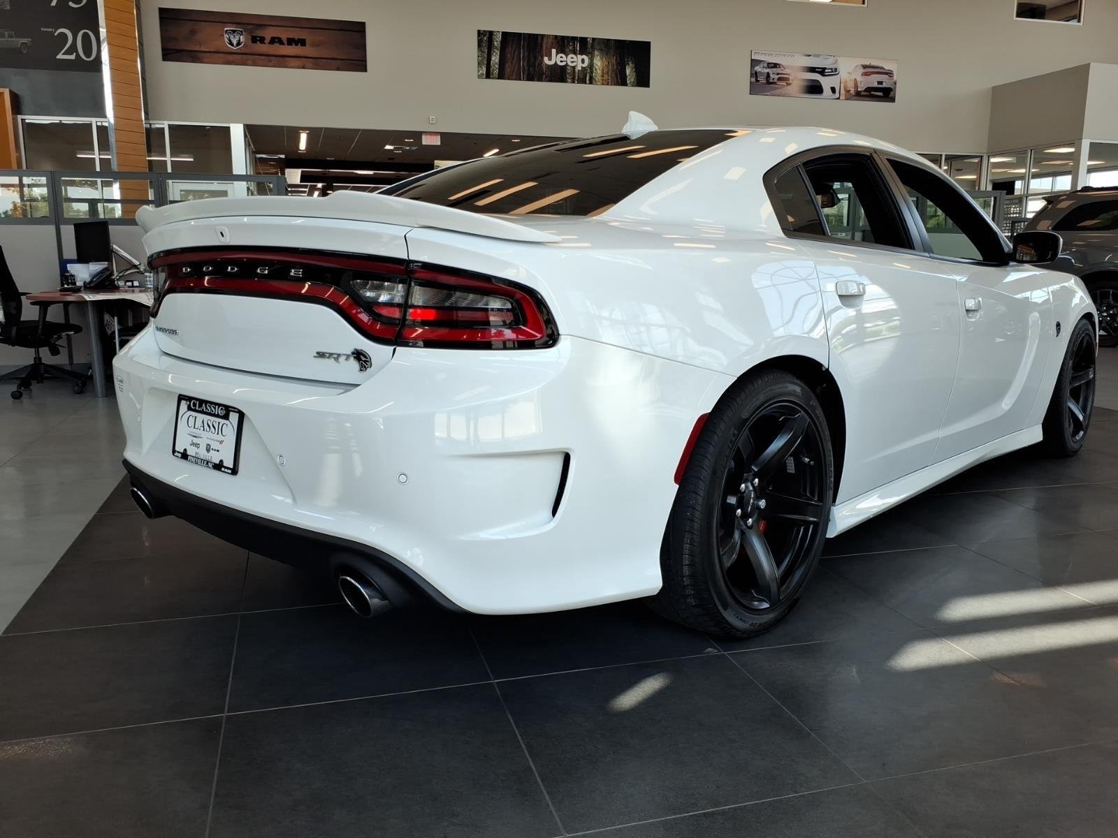 Used 2017 White Knuckle Clearcoat Dodge SRT Hellcat image 2
