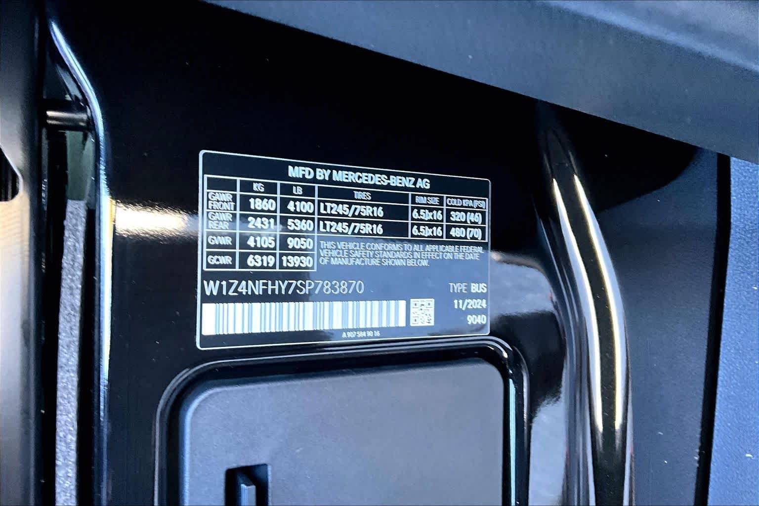 Used 2025 Jet Black Mercedes-Benz  image 29