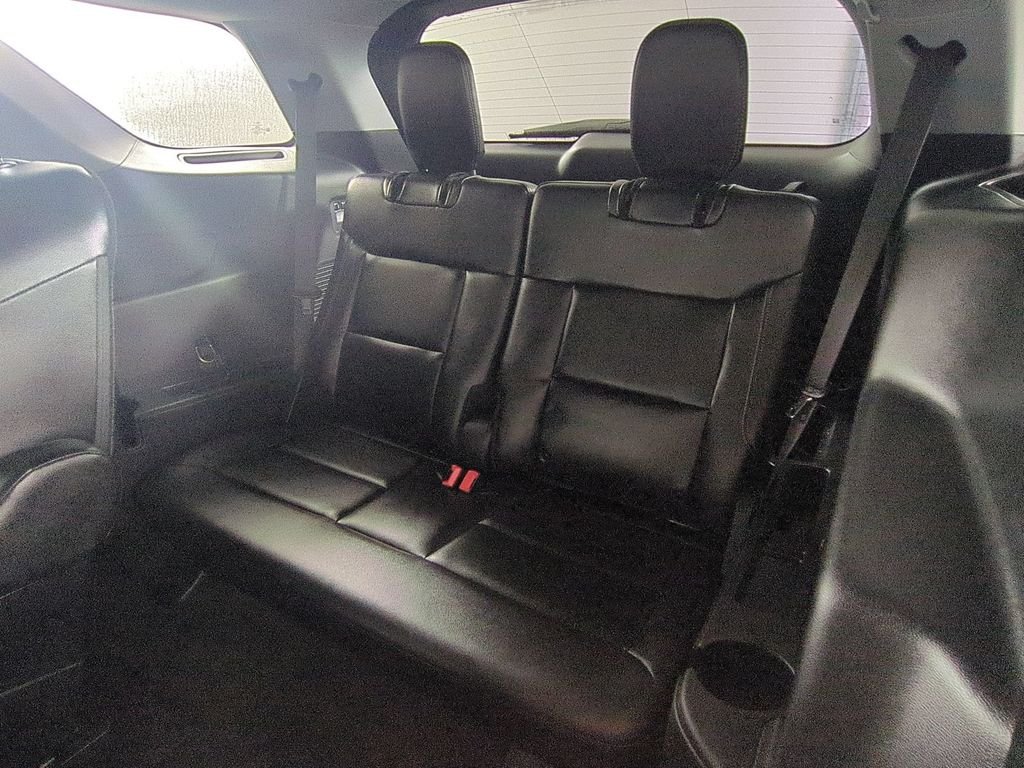Used 2022 Black Ford Limited image 16