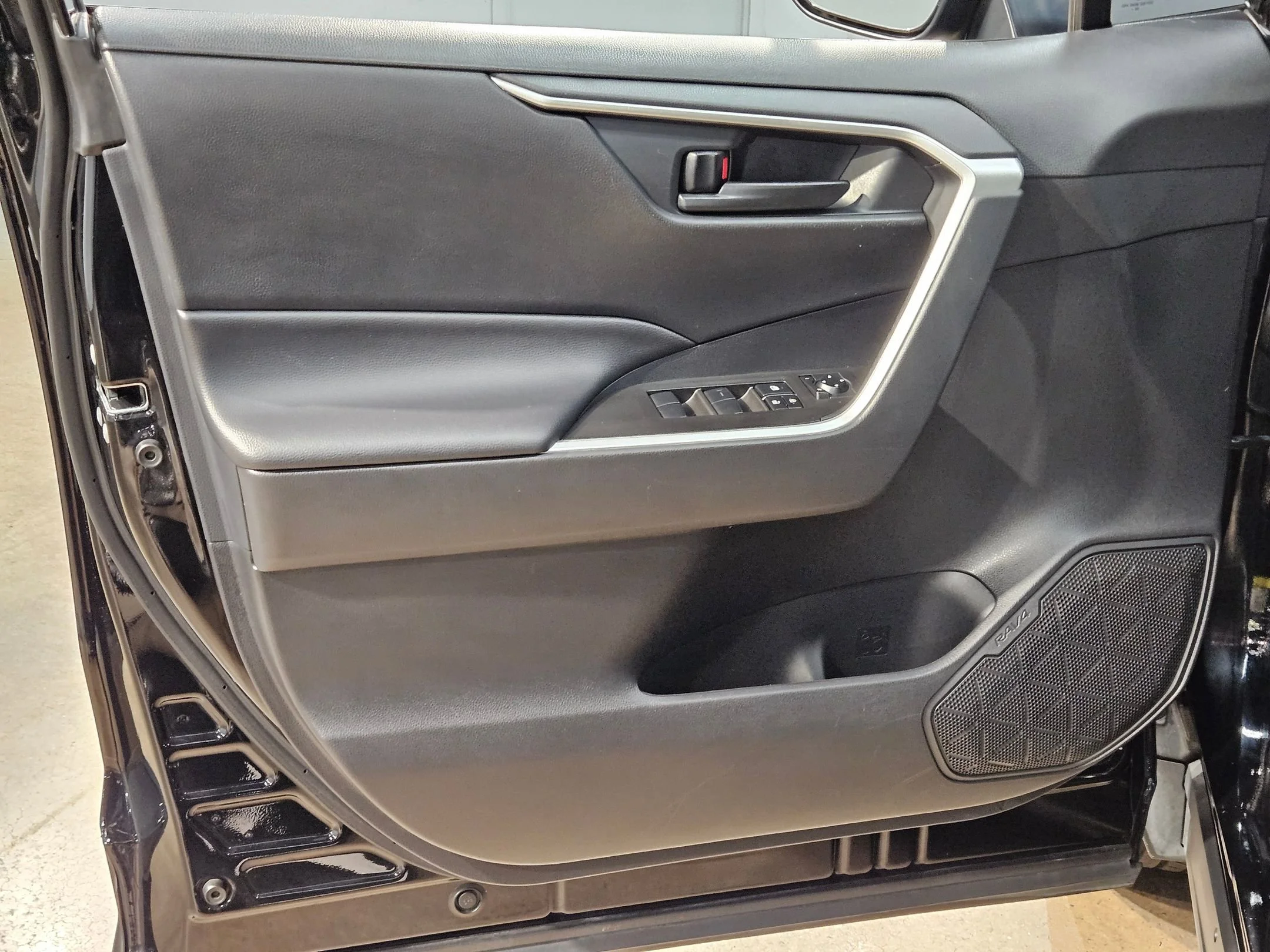 Used 2023 Midnight Black Metallic Toyota Hybrid LE image 20