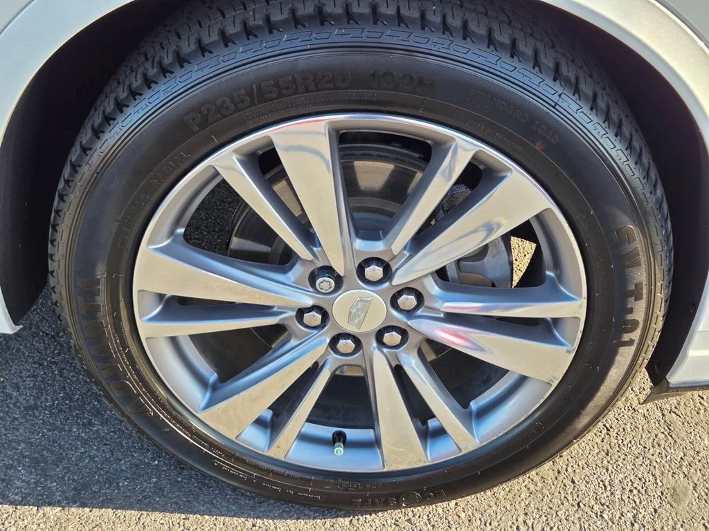 Used 2020 White Cadillac Premium Luxury image 9