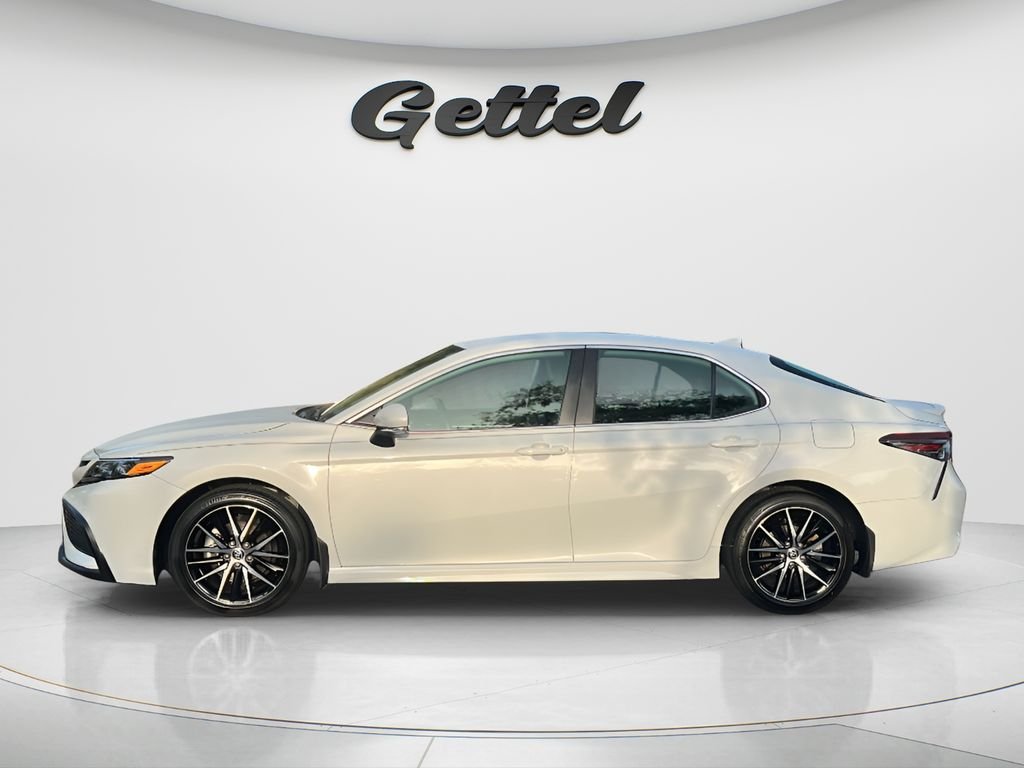 Used 2024 White Toyota SE image 8