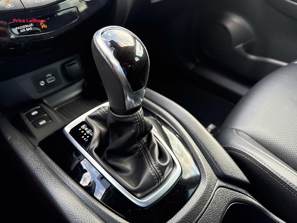 2022 Nissan Rogue Sport SL - Photo 25