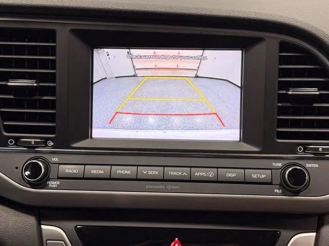 Used 2018 White Hyundai SEL image 27