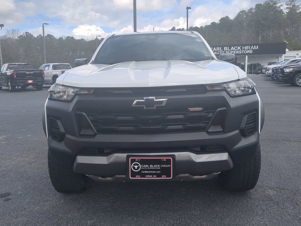 Used 2024 Summit White Chevrolet 4WD Trail Boss image 2