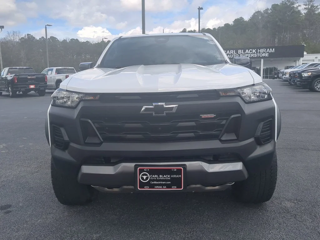 Used 2024 Summit White Chevrolet 4WD Trail Boss image 2