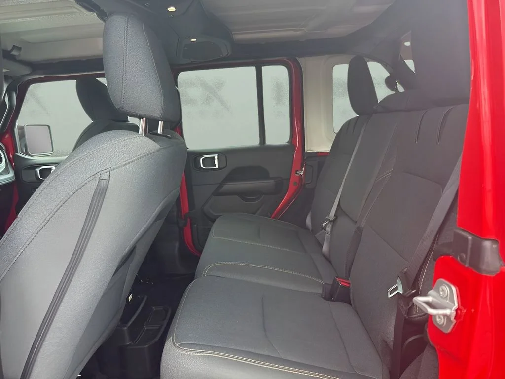 Used 2025 Red Jeep Sahara image 12