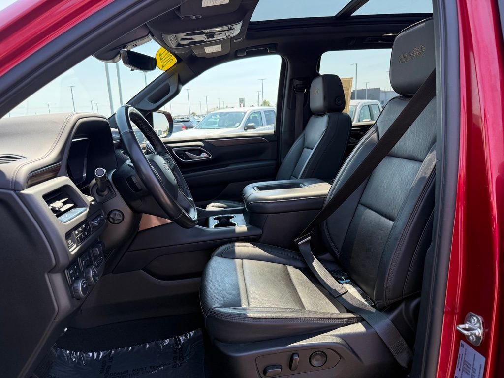 Used 2022 Red Chevrolet High Country image 5
