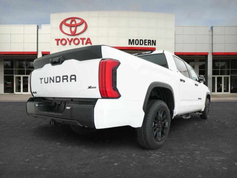 New 2026 Ice Cap Toyota SR5 image 15