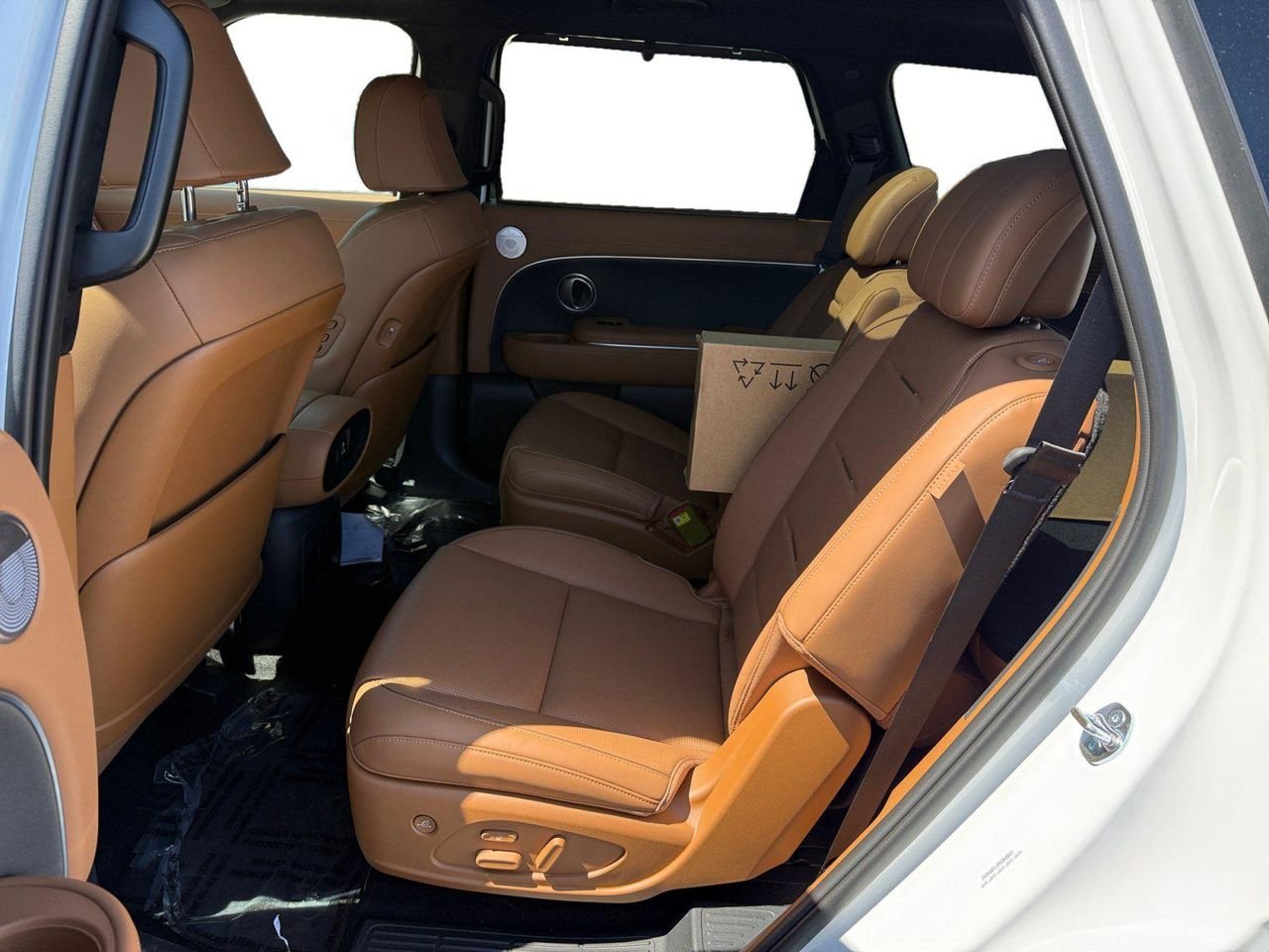 New 2026 Creamy White Pearl Hyundai Calligraphy image 37