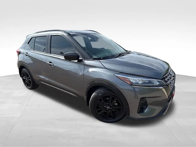 Used 2024 Gray Nissan SR image 1