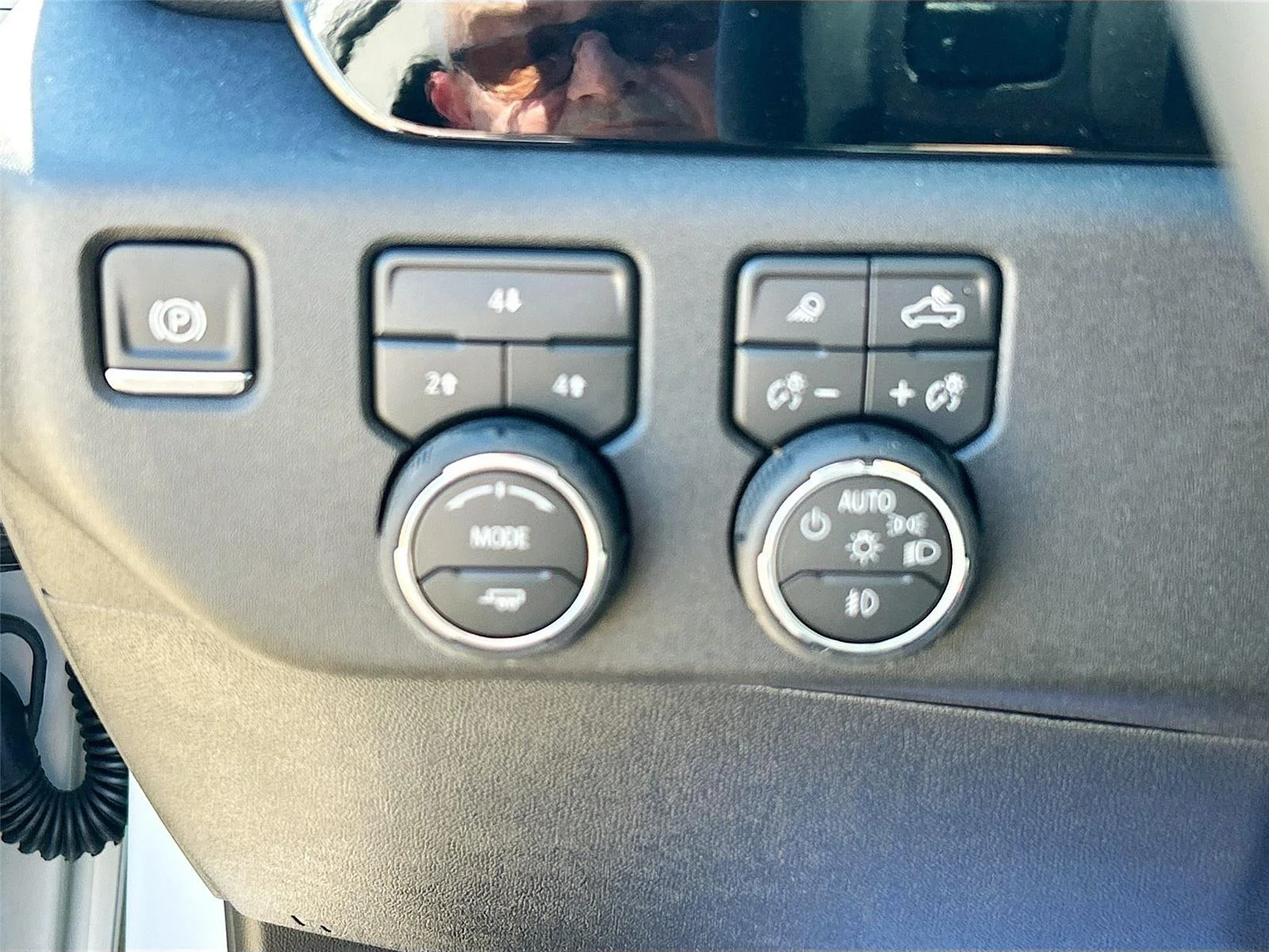 2026 Chevrolet Silverado 3500 HD LT - Photo 14
