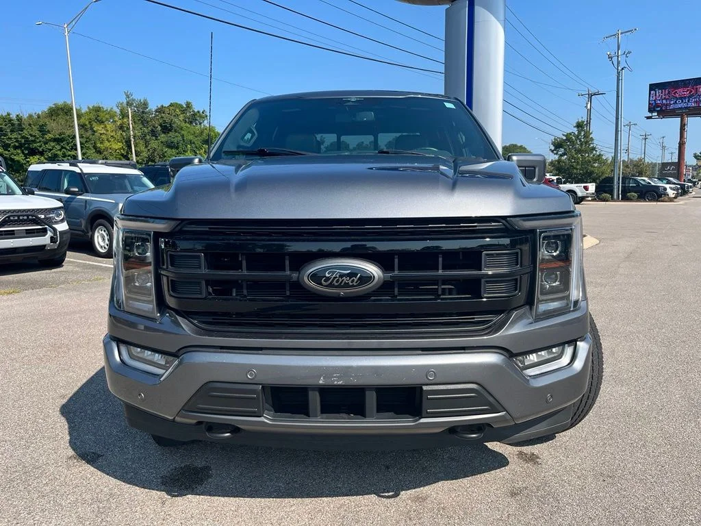 Used 2023 Gray Ford Lariat image 2