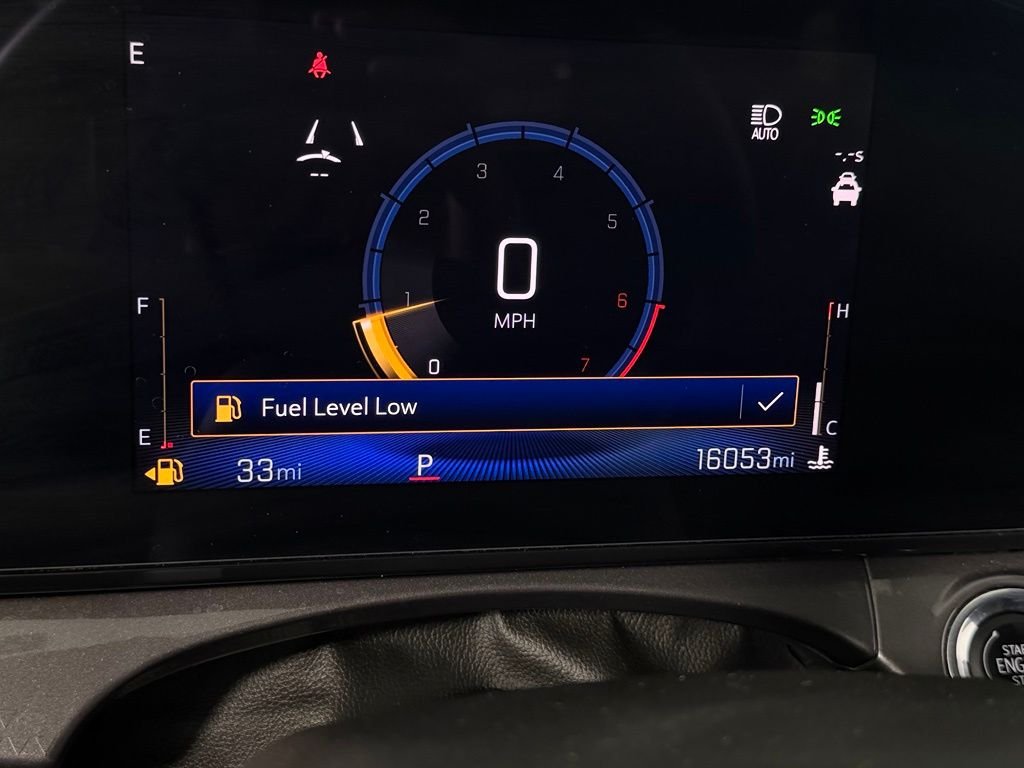 Certified Used 2025 White Chevrolet ACTIV image 18