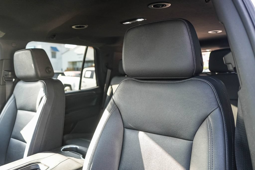 Used 2023 Summit White Chevrolet LT image 23