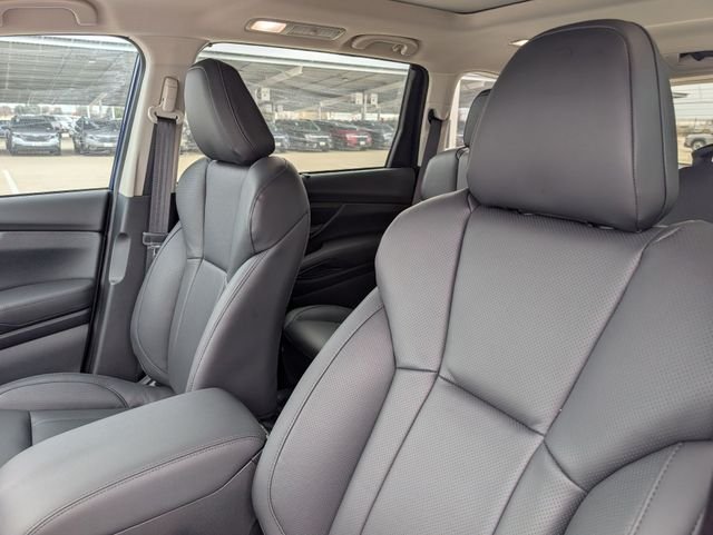New 2026 SAPPHIRE BLUE PEARL Subaru Touring 7-Passenger image 7
