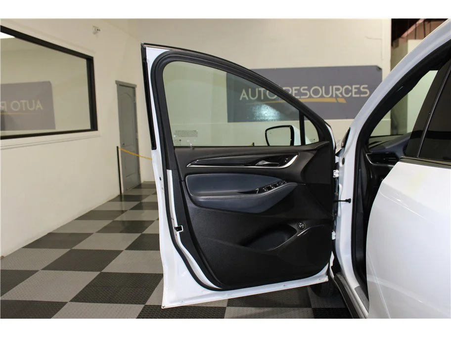 2023 Buick Enclave Essence - Photo 11