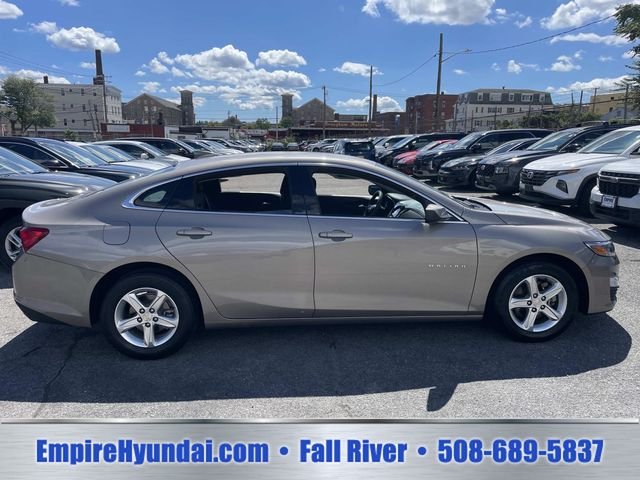2023 Chevrolet Malibu 1LT - Photo 3