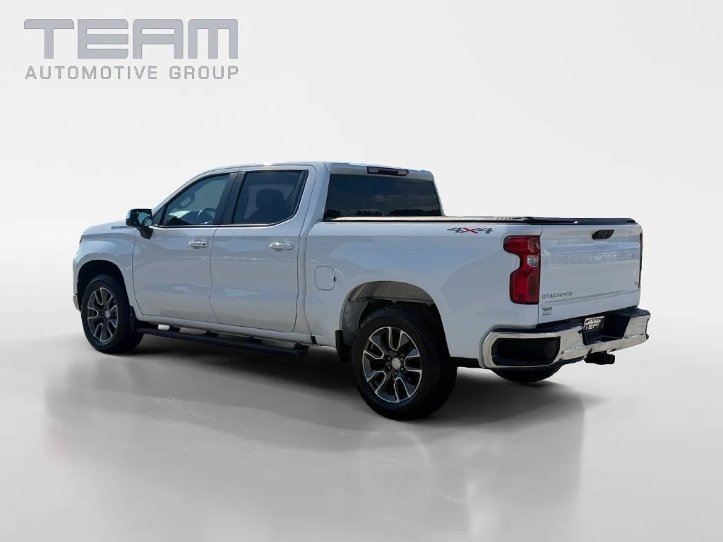 Used 2024 Summit White Chevrolet LT (2FL) image 5