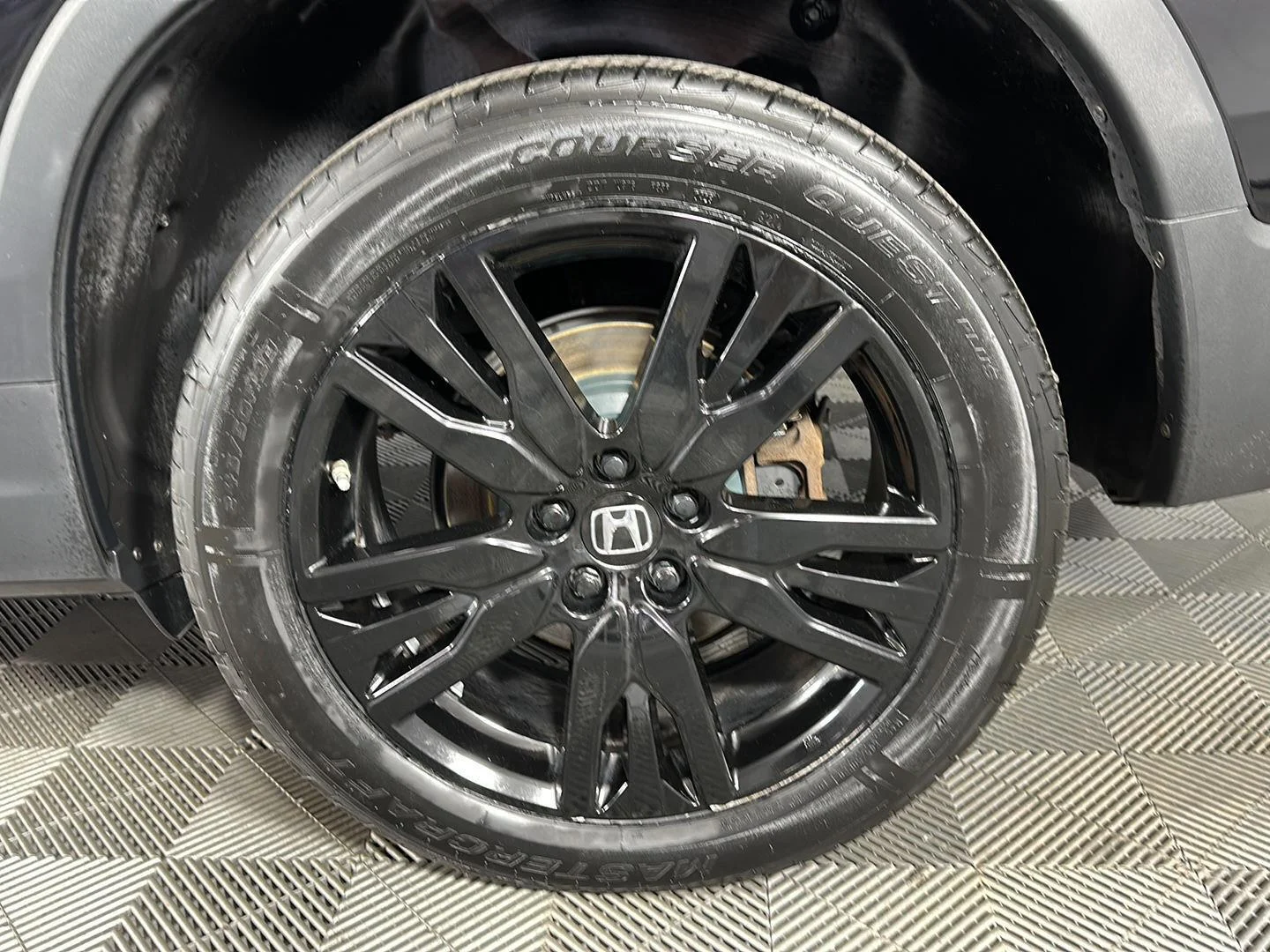 Used 2022 Crystal Black Pearl Honda Black Edition image 5