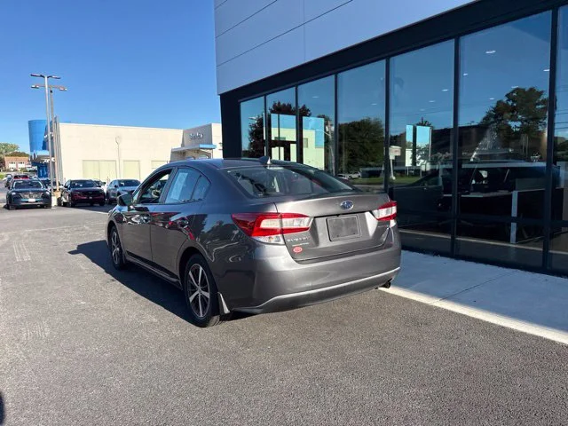 Used 2019 Gray Subaru 2.0i Premium image 4