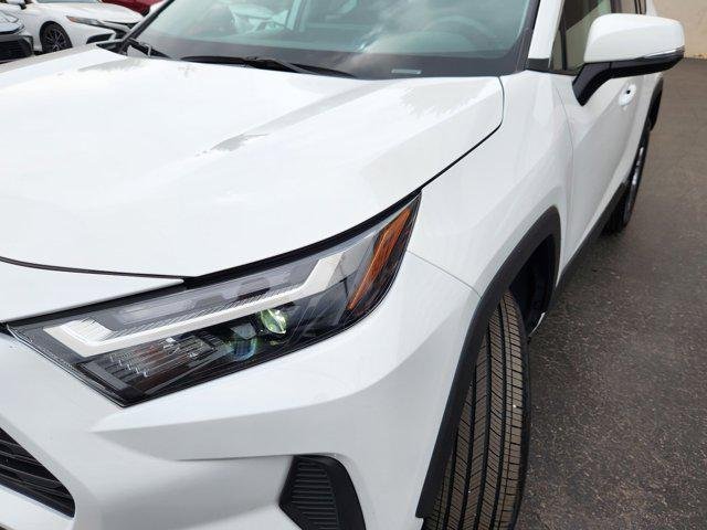 Certified Used 2025 ICE CAP Toyota  image 9