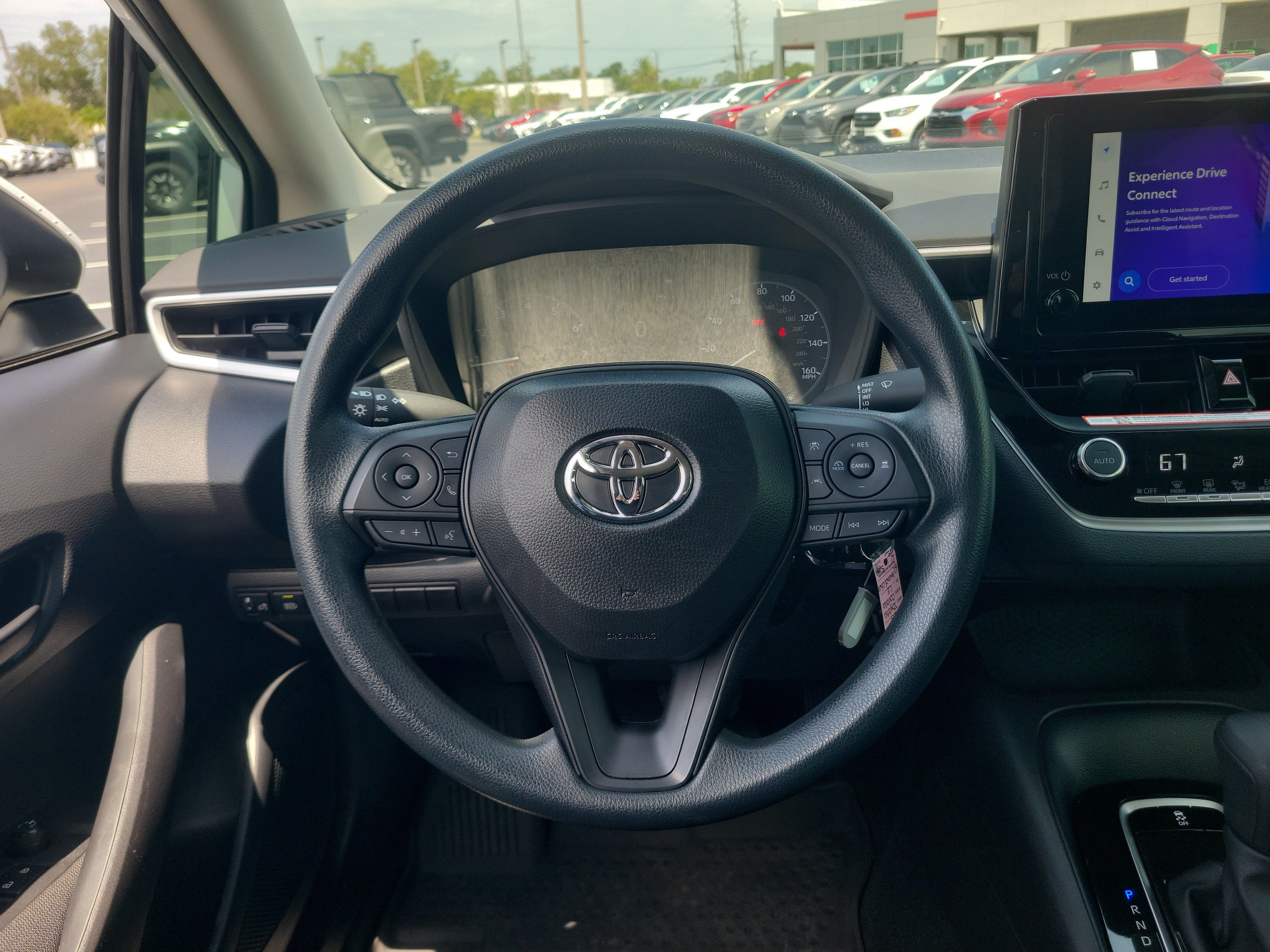 Used 2025 Pearl Toyota LE image 15