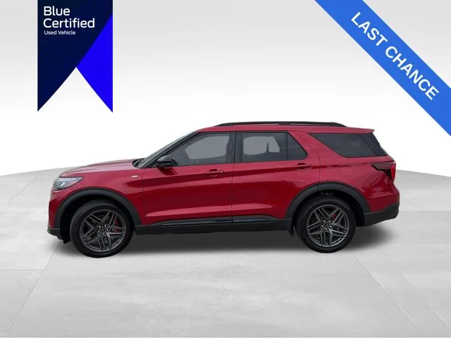 Used 2025 Red Ford ST-Line image 3