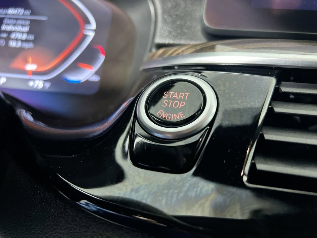 2022 BMW 5 Series 540i - Photo 21