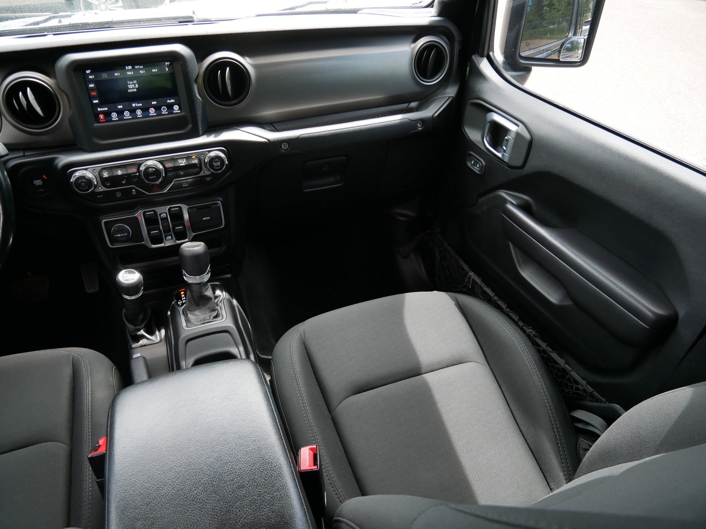 Photo 11