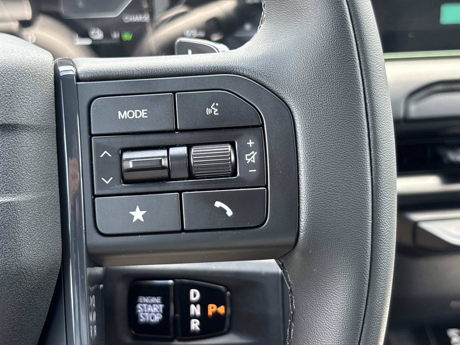 New 2027 Terrain Brown Kia X-LINE SX image 25