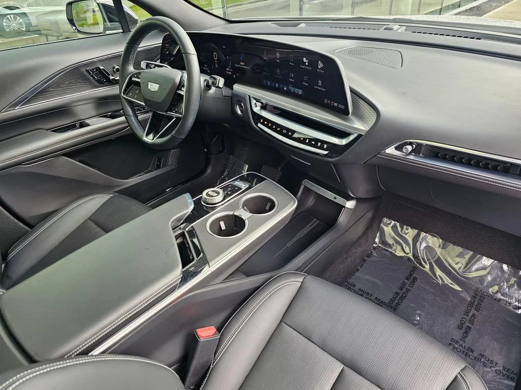 Certified Used 2024 Crystal White Tricoat Cadillac Sport 1 image 10
