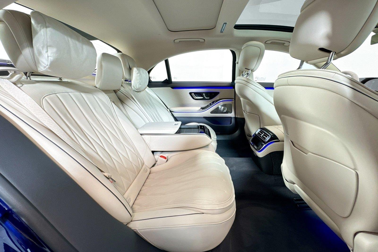 New 2026 Manufaktur Mystic Blue Metallic Mercedes-Benz AMG® S 63 E image 24