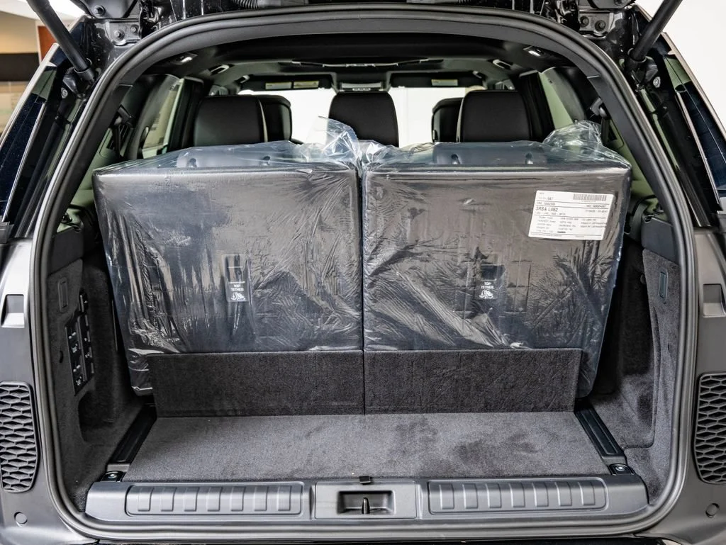 New 2026 Carpathian Gray Premium Metallic Land Rover Gemini Edition image 20