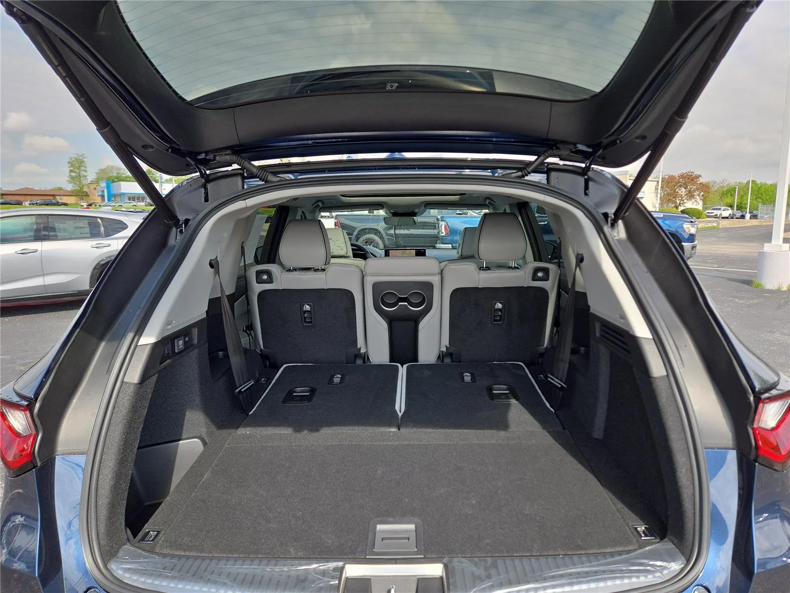New 2026 Canyon River Blue Metallic Acura w/Advance Package image 29