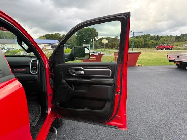 Used 2023 Red Ram Big Horn/Lone Star image 31