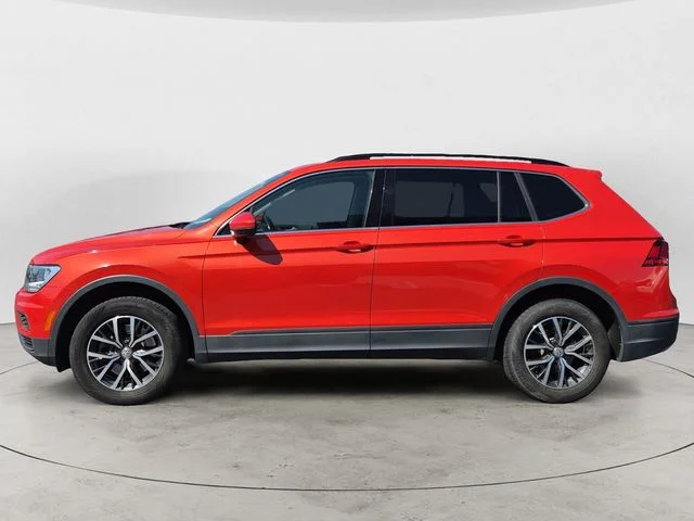 Used 2019 Orange Volkswagen 2.0T SE image 8