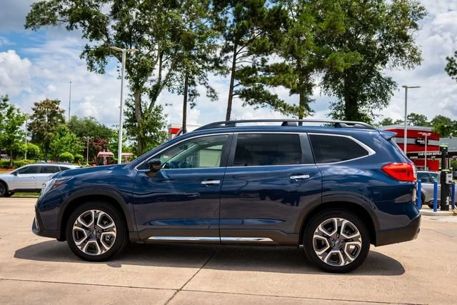 Certified Used 2025 Cosmic Blue Pearl Subaru Touring image 2