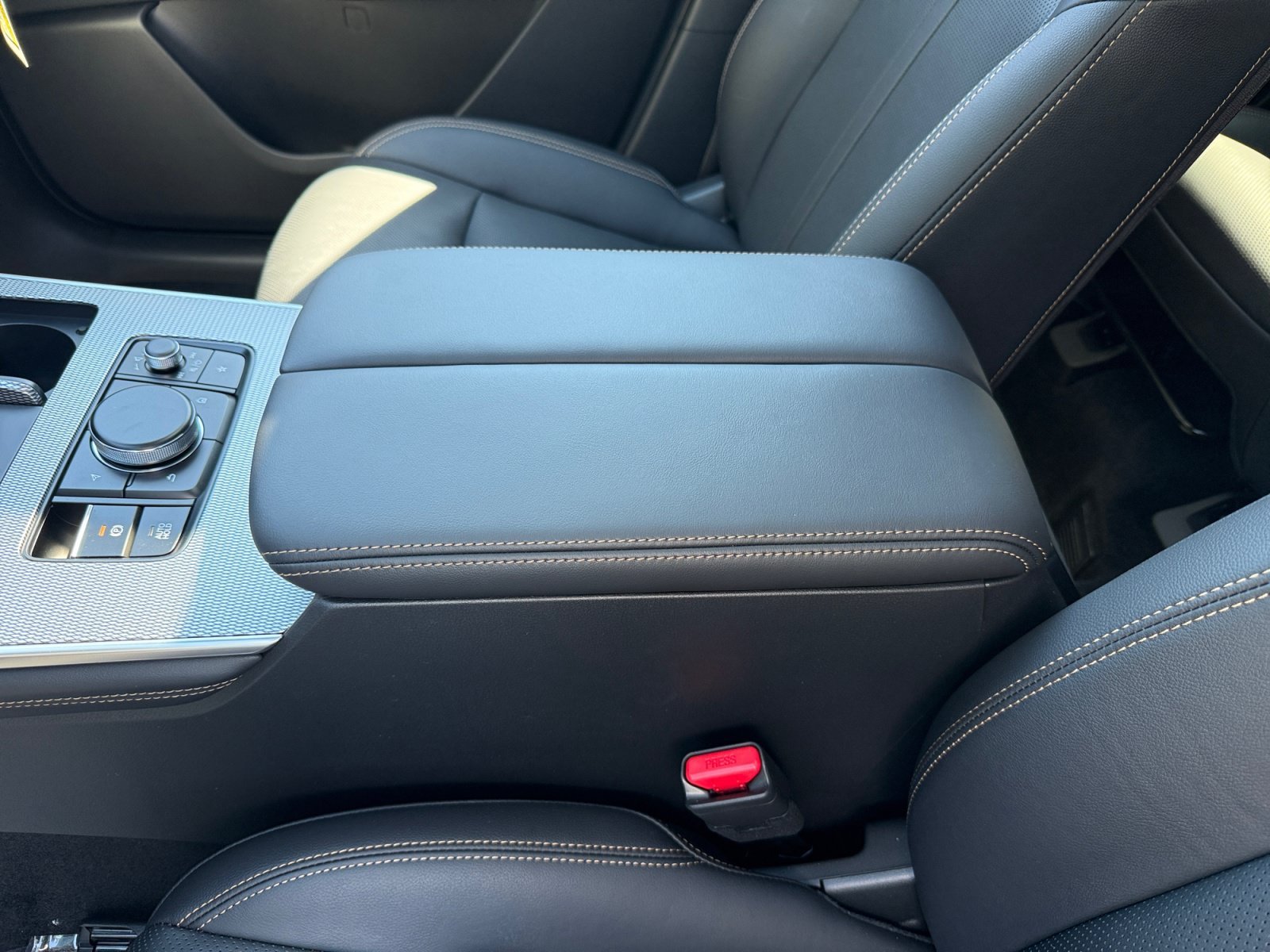 New 2026 Deep Crystal Blue Mica Mazda Preferred image 14