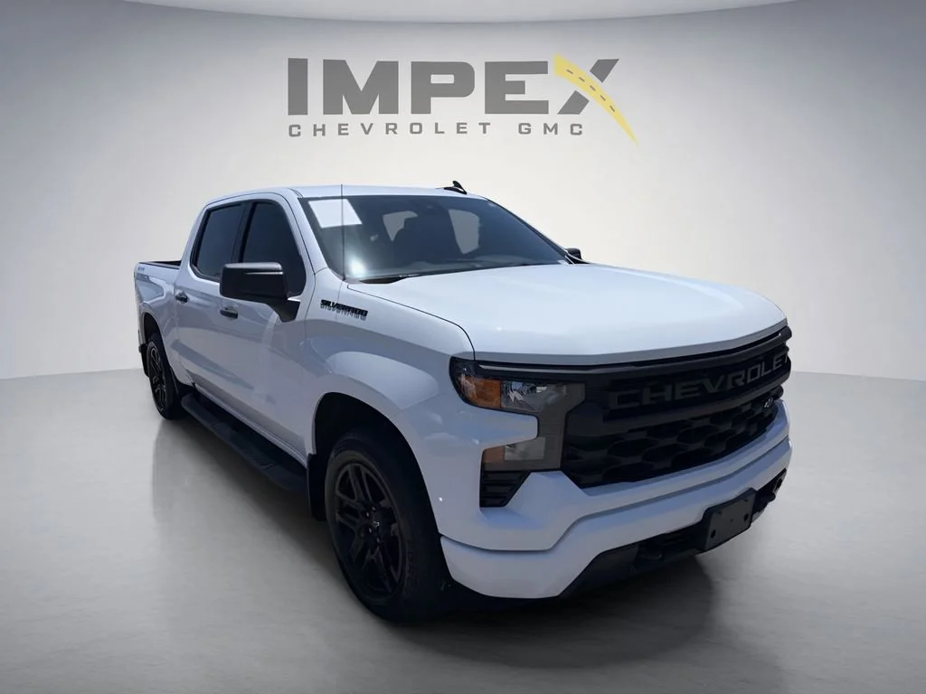 Used 2024 Summit White Chevrolet Custom image 7