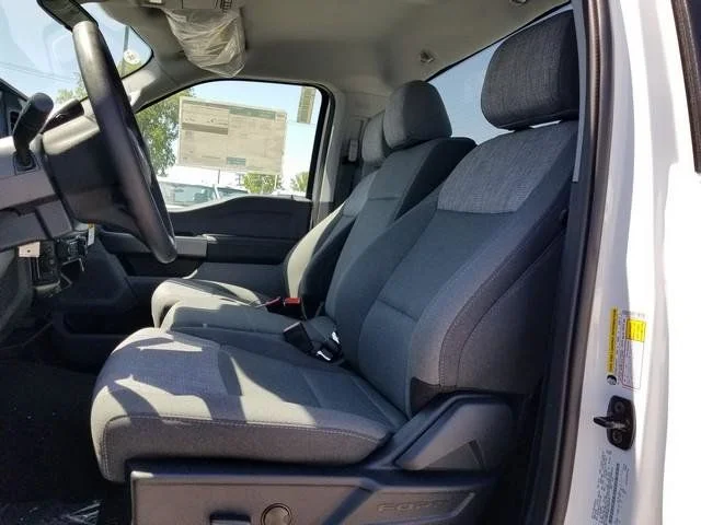 New 2026 White Ford XLT image 16