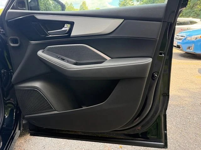 New 2026 Majestic Black Pearl Acura  image 31