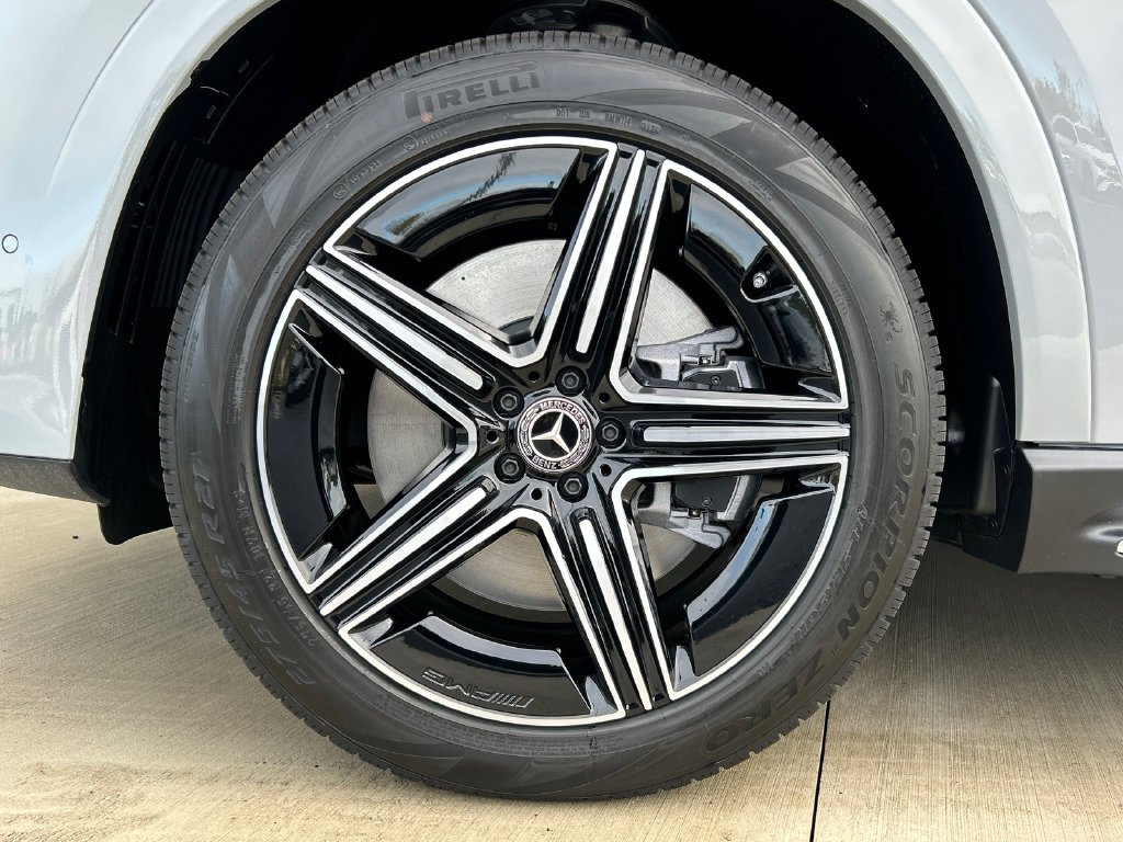 New 2027 MANUFAKTUR Alpine Grey Mercedes-Benz GLE 450 image 33
