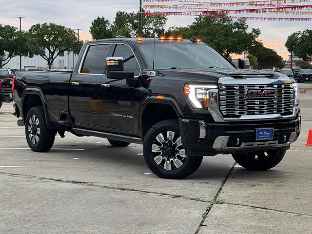 2025 GMC Sierra 3500HD Denali