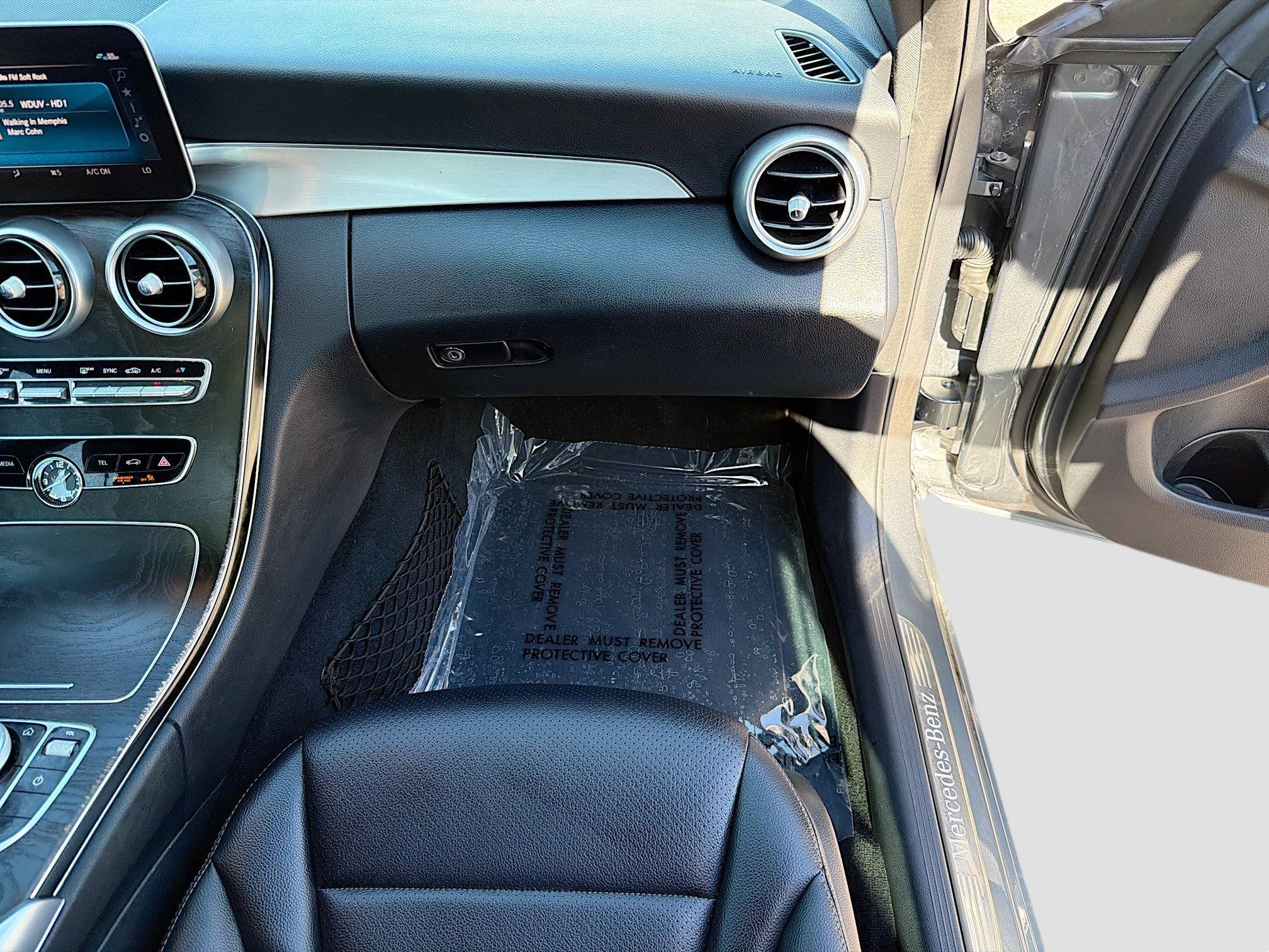Used 2019 Silver Mercedes-Benz C 300 image 13