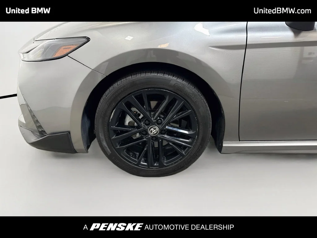 Used 2025 Heavy Metal Toyota SE image 9