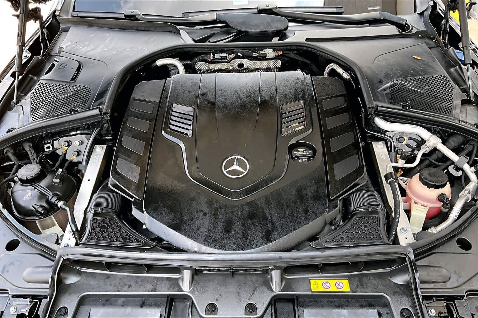 Used 2022 Obsidian Black Mercedes-Benz S 580 image 27
