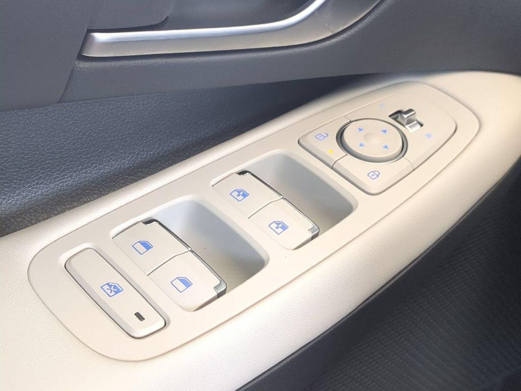 New 2026 Gray Hyundai SEL image 30